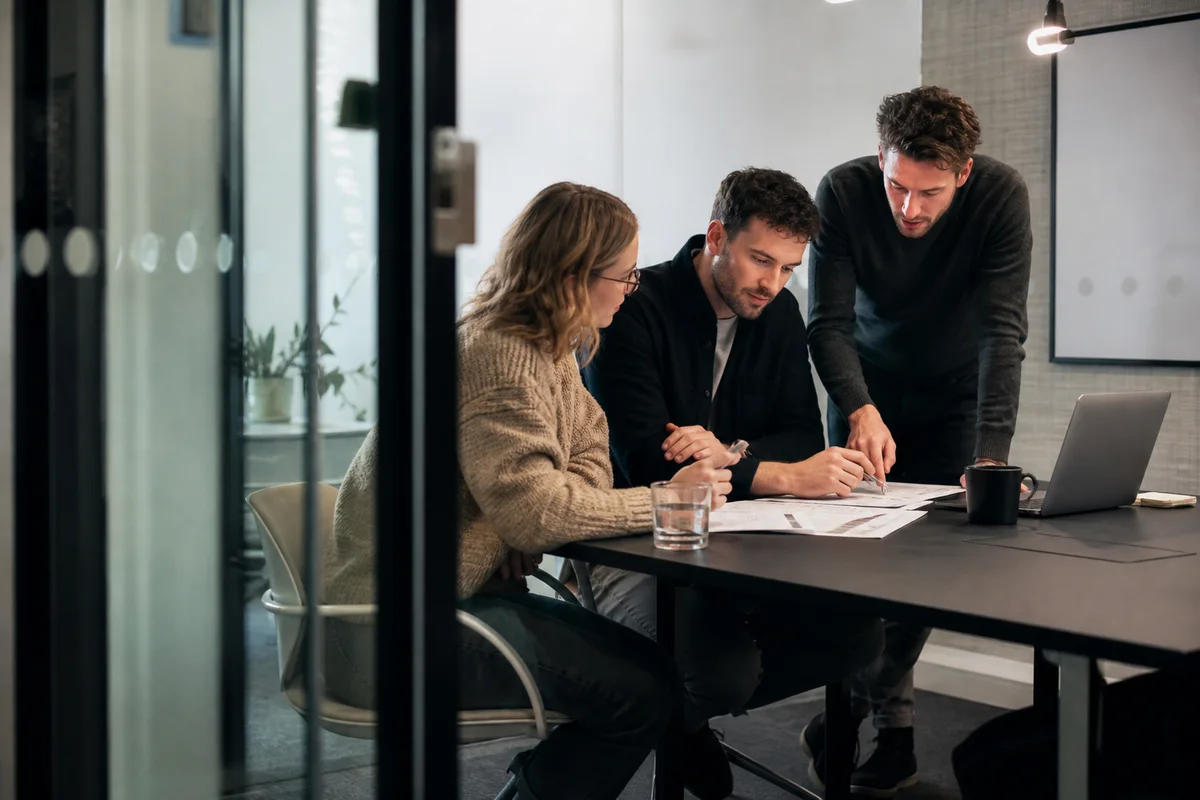 Editorial delivery context for £7k+ evidenced consultancy engagement for applicant tracking system bid consultancy
